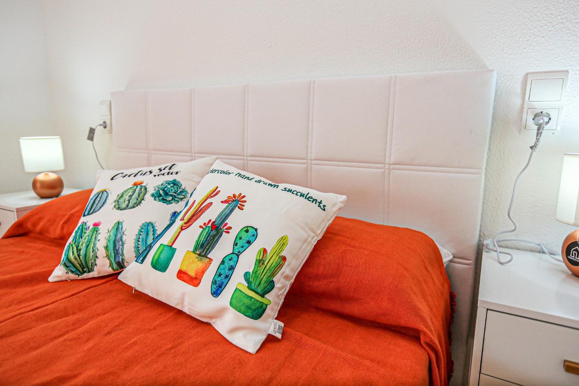 Aquarium - Only Families Apartment กัมบริลส์ ภายนอก รูปภาพ